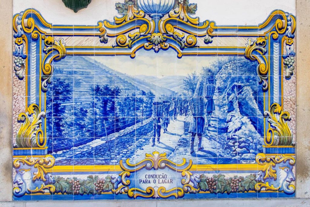 Azulejo am Bahnhof von Pinhão