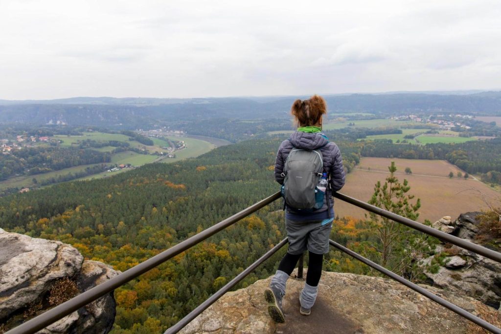 Ausblick vom Lilienstein auf die Sächsische Schweiz - Wandern in der Sächsischen Schweiz