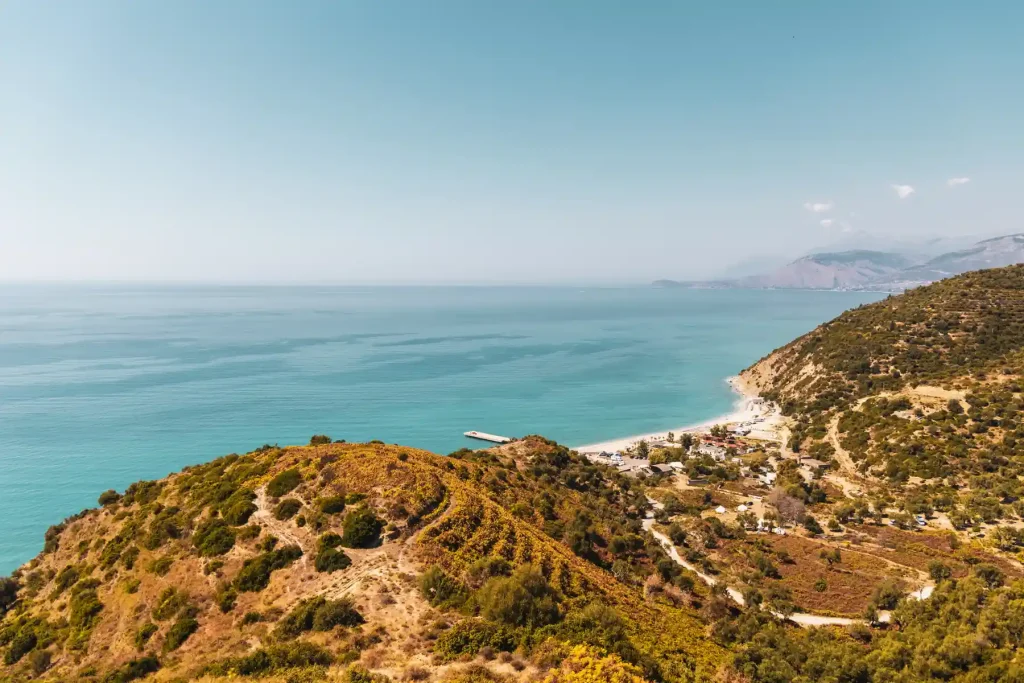 Blick auf die Albanische Riviera - Albanien Roadtrip
