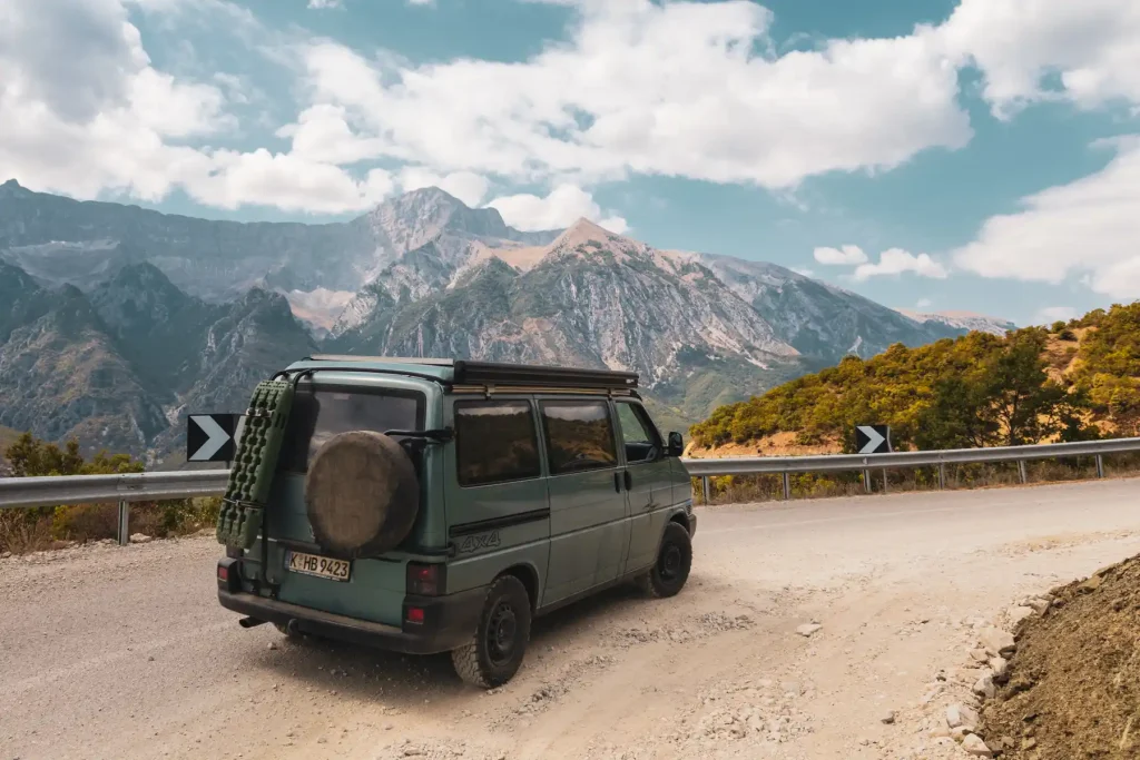 VW T4 Syncro unterwegs in den Bergen Albaniens