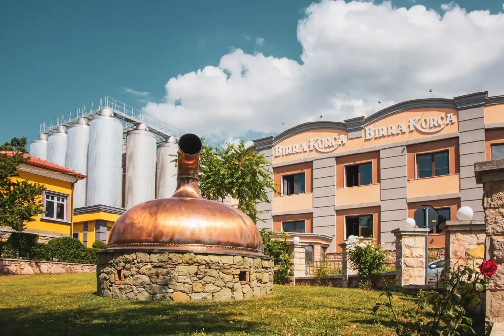 Brauerei Korca in Albanien - Birra Korca