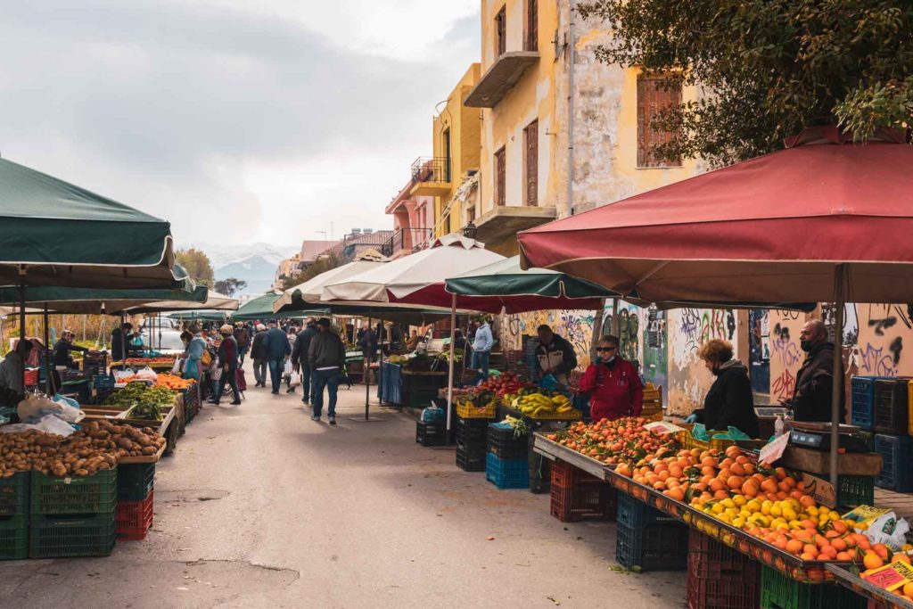 Markttag in der Altstadt von Chania am Samstag