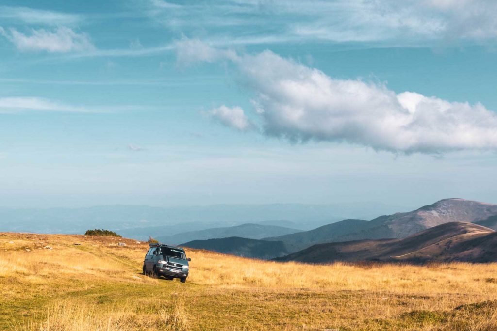 Mit dem VW T4 Syncro auf Offroad Tour durch Bosnien und Herzegowina in den Bergen
