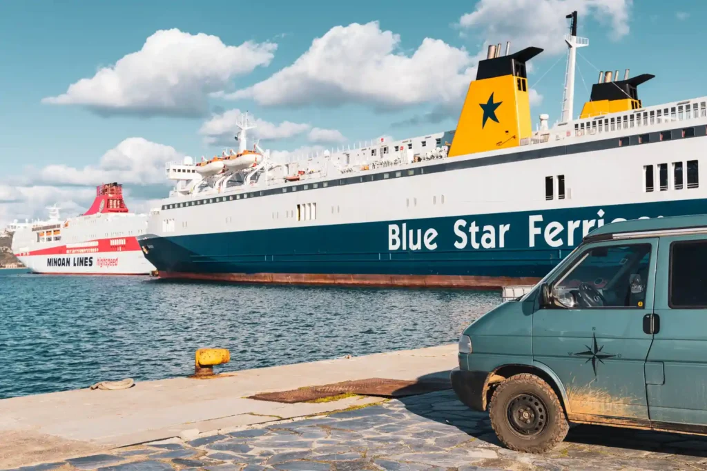 Färhe nach Kreta mit Blue Star Ferries und Minoan Lines