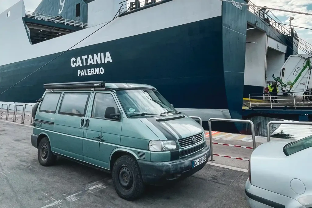 Mit der Fähre nach Tunesien - Erfahrungen und Tipps Grimaldi Catania Erfahrungen - Mit der Fähre nach Tunesien