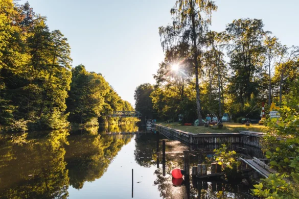 Naturcampingplatz Bermudadreieck direkt an der Elde - Mecklenburgische Seenplatte