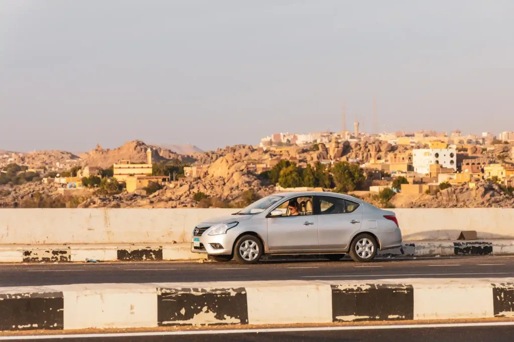 Mit dem Mietwagen nach Assuan Mit dem Mietwagen nach Assuan
