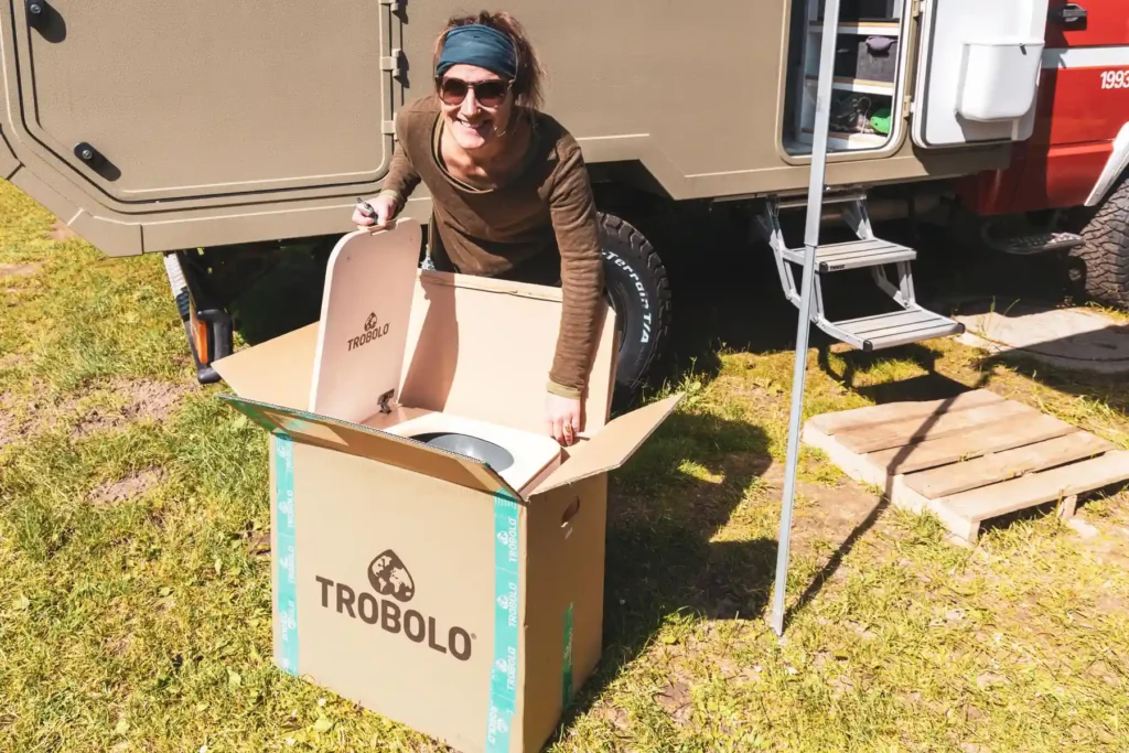 Unboxing - Trobolo Trenntoilette SilvaBlœm Unboxing der Trobolo Trenntoilette SilvaBlœm